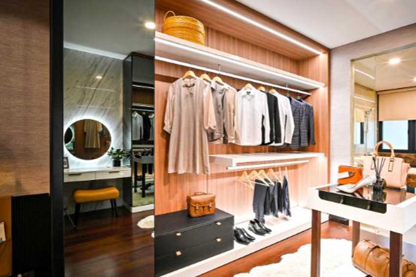 Boutique-Inspired Glamour Walk In Wardrobe Design