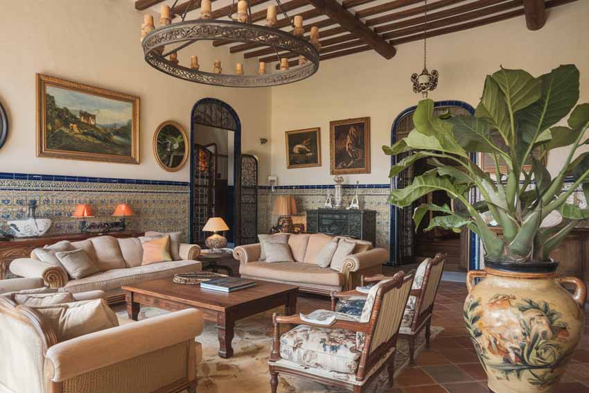 Spanish Villa Interiors 