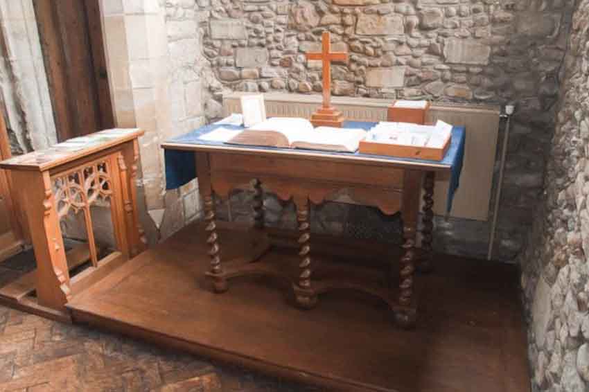 Traditional Tabletop Altar