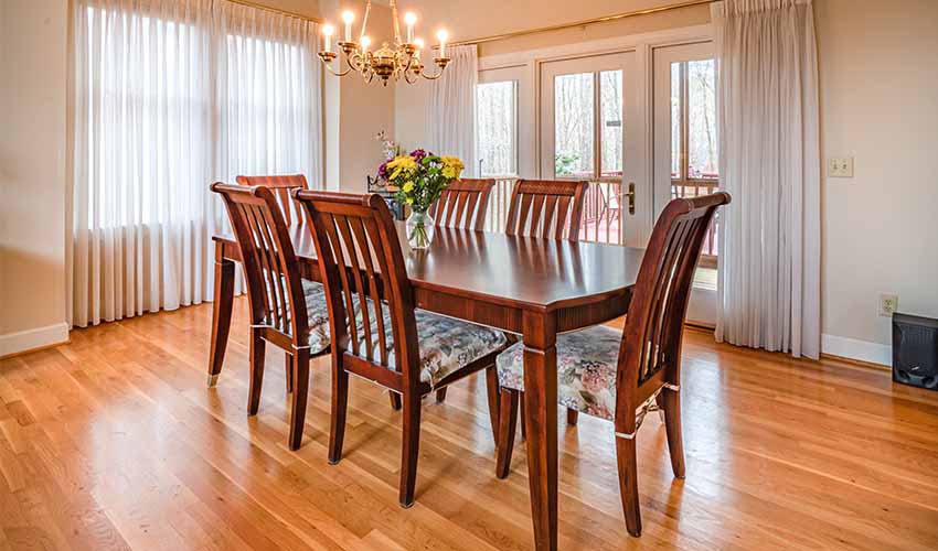 Solid Wood Pedestal Dining Table