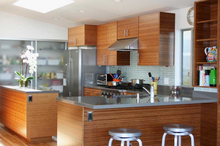 Guide On Kitchen Door Design To Create Stylish And Functional Space