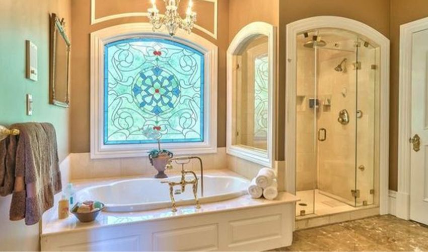 Stained Windows for Bathrooms