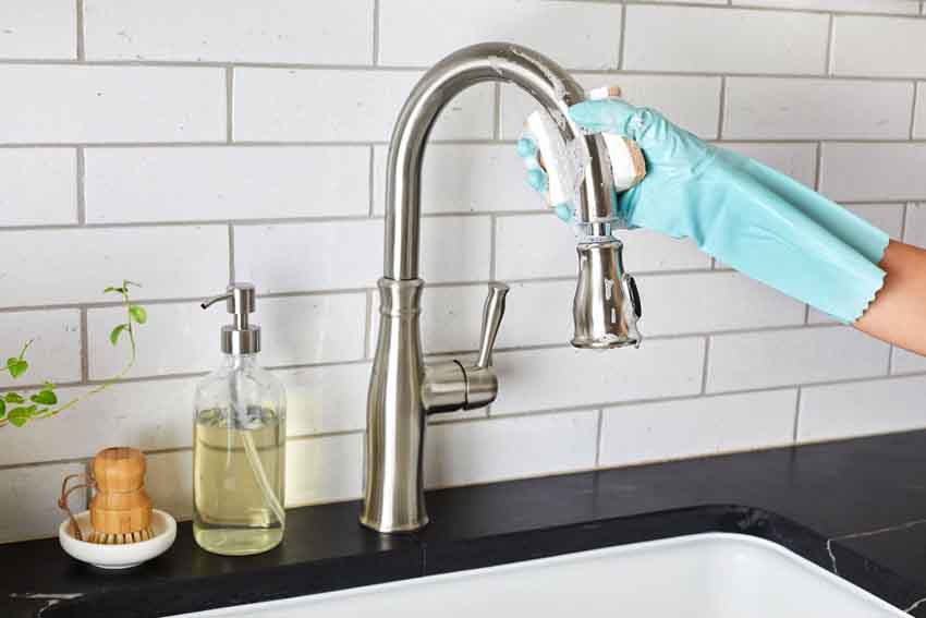 Keep the sink and faucets clean