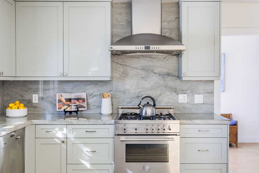 Guide On Kitchen Door Design To Create Stylish And Functional Space