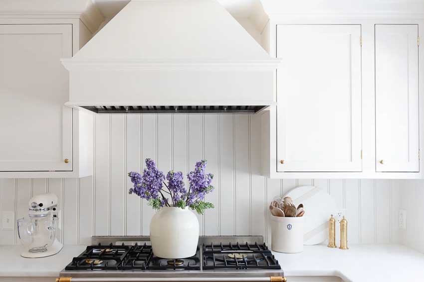 Guide On Kitchen Door Design To Create Stylish And Functional Space