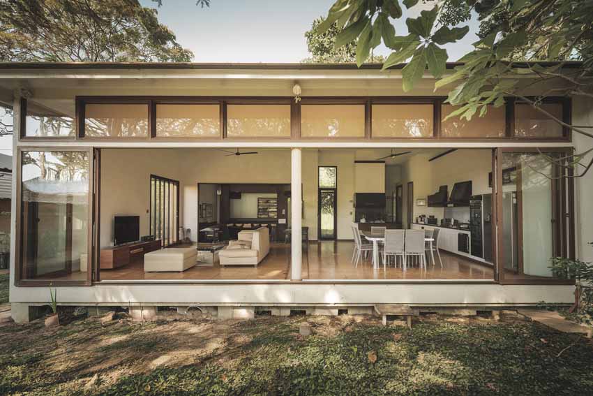 Single Floor House Designs with Open Spaces