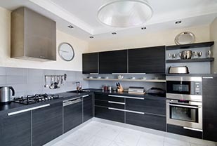 Home interior designers in Bangalore - Modern Kitchen Cabinets that Suits Your Home